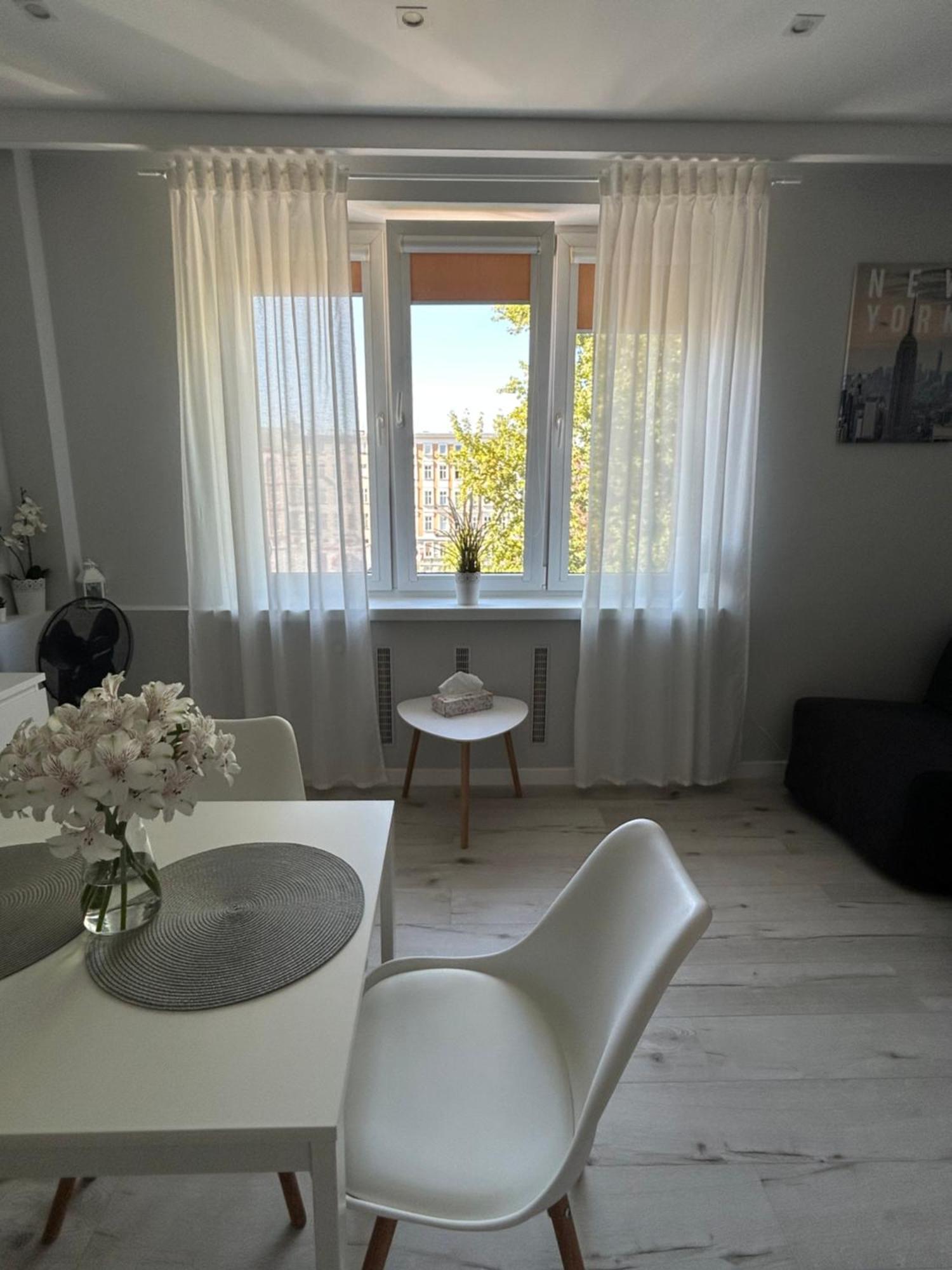 Apartament Na Dworcowej Centrum Parking Gratis Wroclaw Ngoại thất bức ảnh
